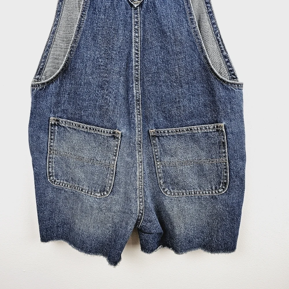 Old Navy #792617 Girl's Distressed Denim Shortalls NWT, size XL (14-16)